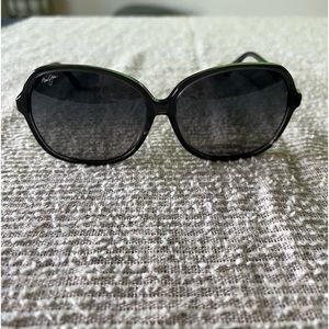 Maui Jim Black Taro Sunglasses